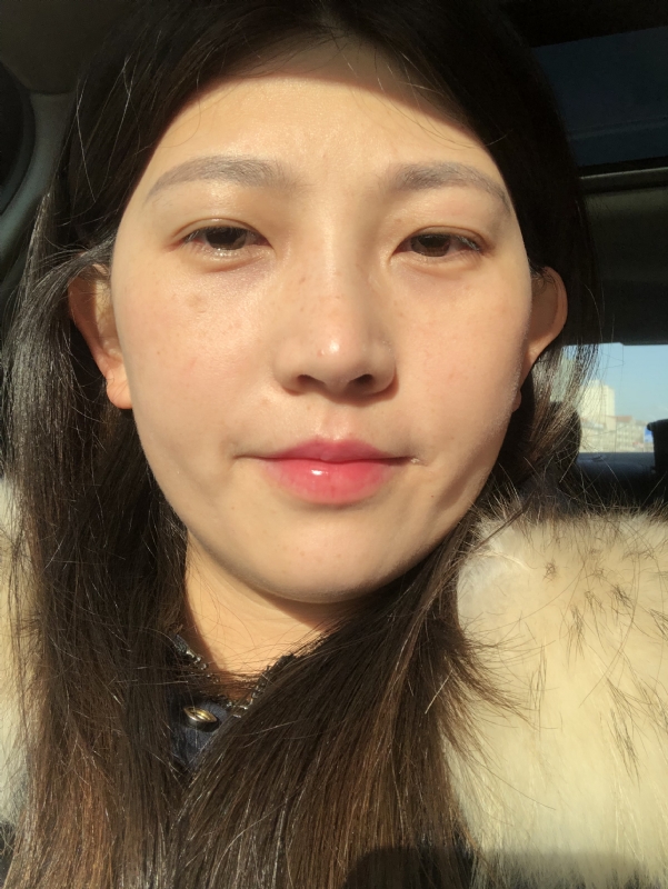 轻闭双眼的第一张照片--顺昌交友网
