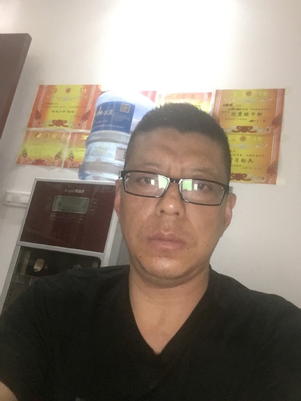 牵手的第一张照片--顺昌交友网