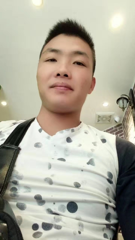 吃生蚝的小乖乖的第一张照片--顺昌交友网