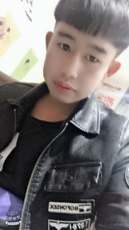 军绿色的第一张照片--顺昌交友网