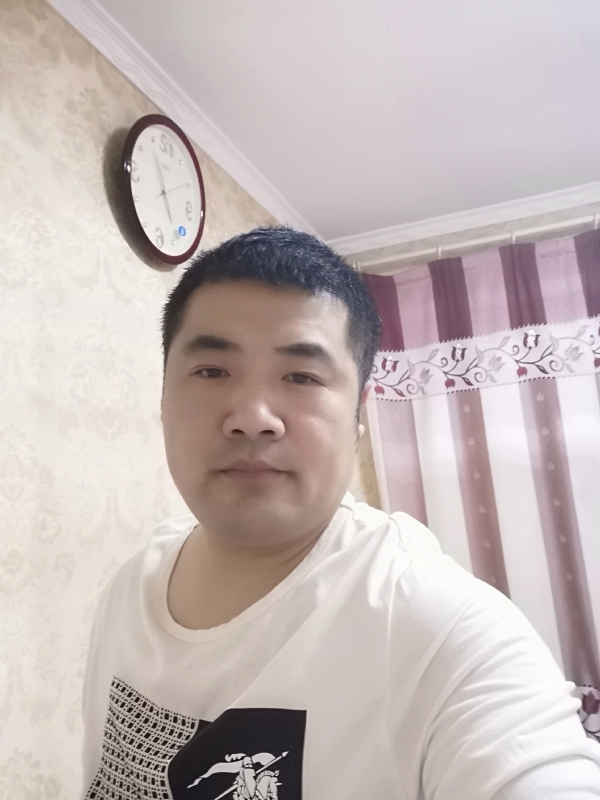 爱你的眼睛的第一张照片--顺昌交友网