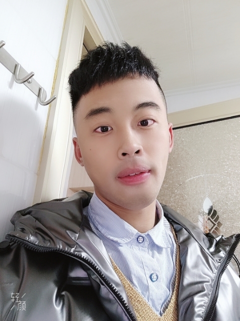 幼稚鬼的第一张照片--顺昌交友网