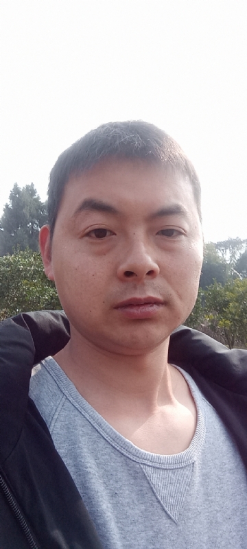 亲亲抱抱我爱你的第一张照片--顺昌交友网