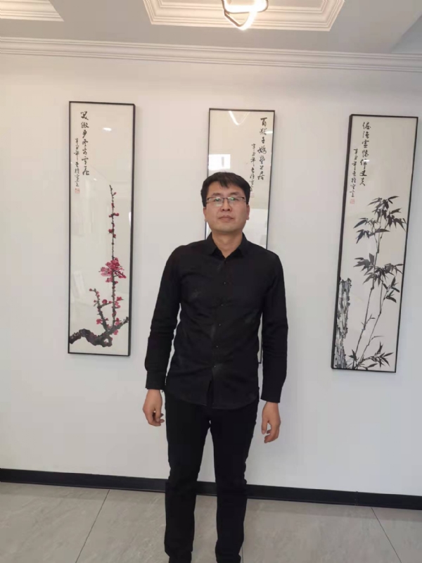 情义比天高的第一张照片--顺昌交友网