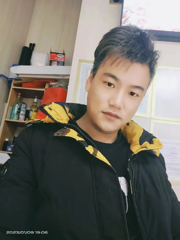 孤酒枕愁眼眠的第一张照片--顺昌交友网