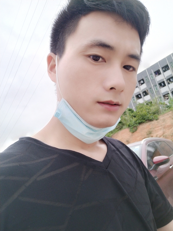 何凡的第二张照片--顺昌交友网