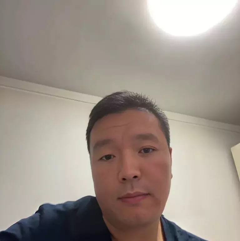 穿唐装的松鼠的第一张照片--顺昌交友网
