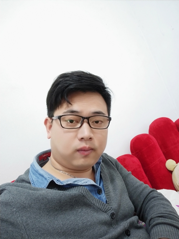 何必在亿的第一张照片--顺昌交友网