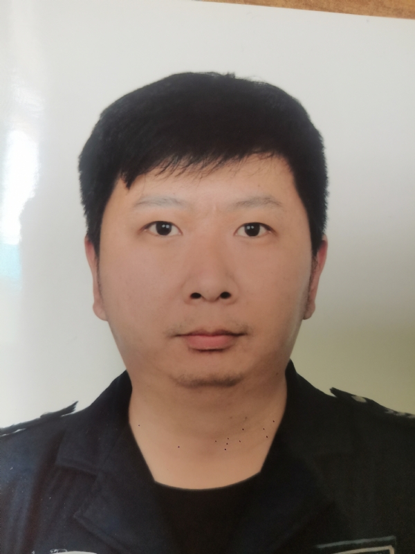 吕嘉的第一张照片--顺昌交友网